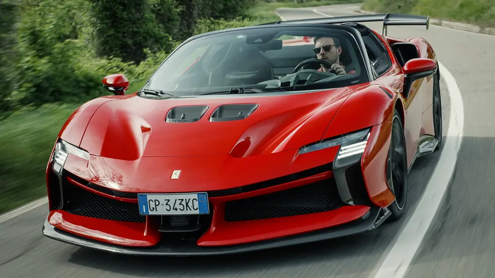 Ferrari SF90 XX Spider